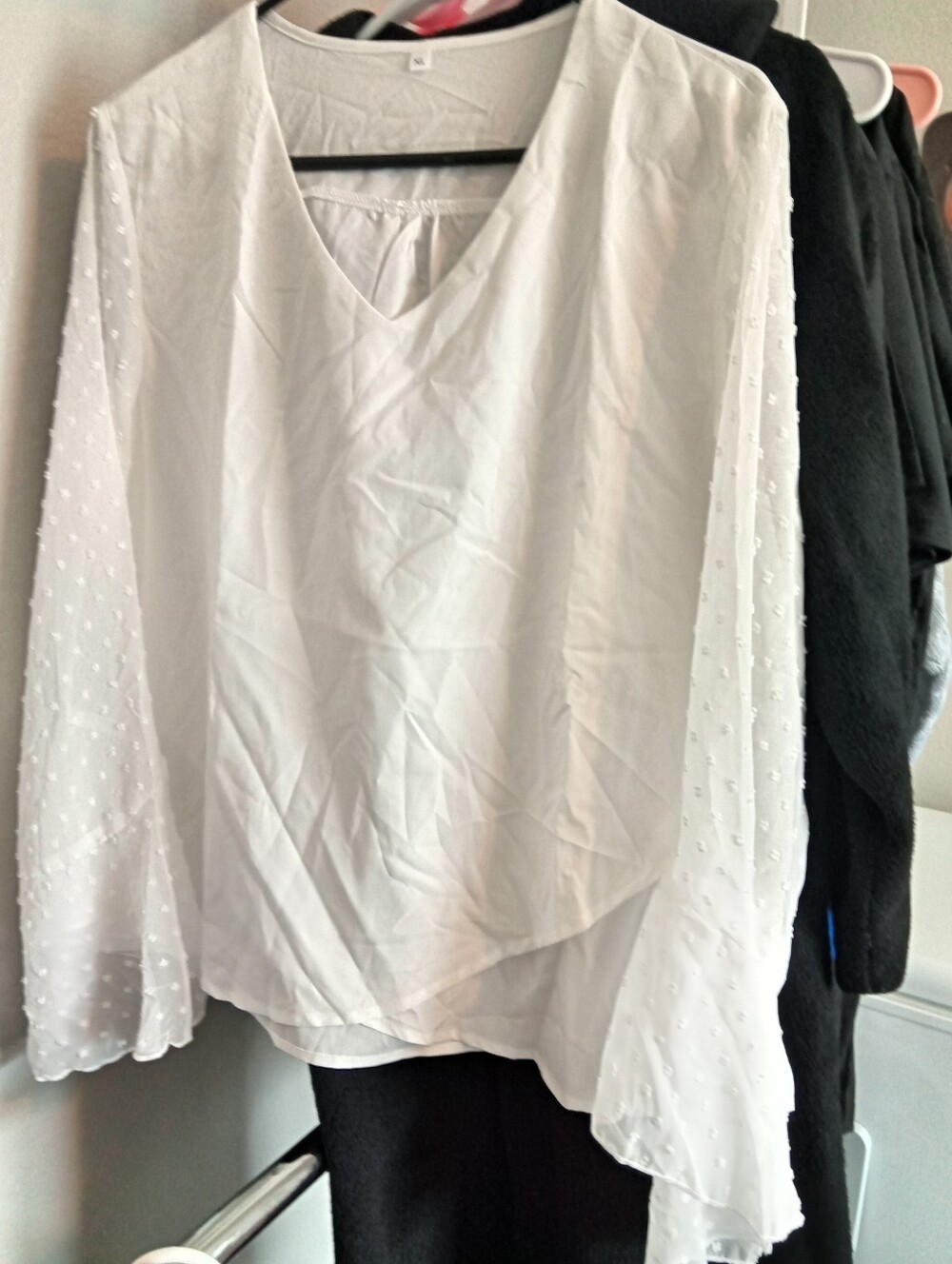 Women’s White V-Neck Dot-Sleeve Blouse